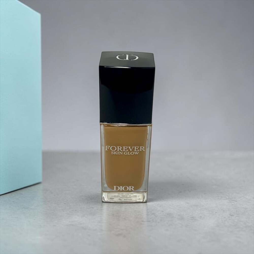 Dior Forever Skin Glow 4W Radiant Foundation 24H - Picture 3 of 9